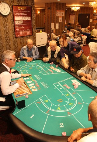 slot sites with Naughty or Nice